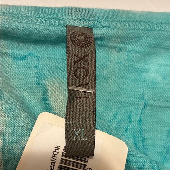 Daisy Teal Tie-Dye Short Sleeve Top - Picture 5 of 5